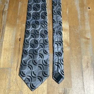 Pierre Cardin 100% silk tie